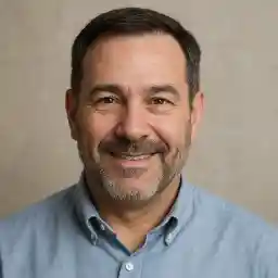 Portrait of Mark Ellison from Perth who shared a player review of A Big Candy Casino noting that gambling is entertainment and not income